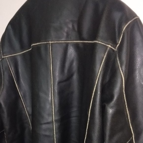 Leather jacket - Picture 14 of 15